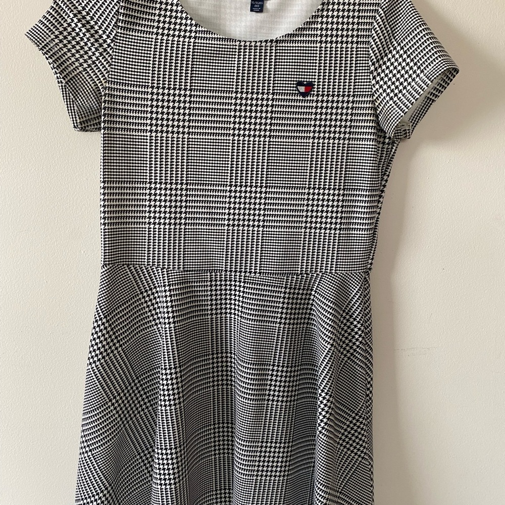 Big girls Tommy Hilfiger dress, never worn